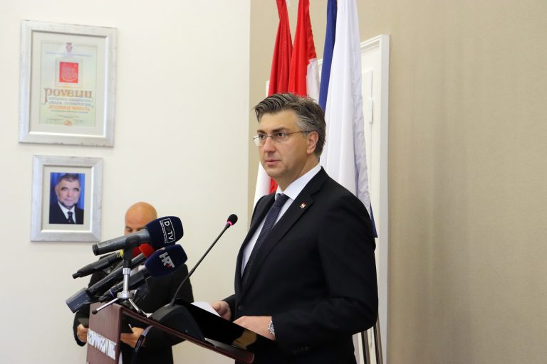 Premijer Plenković pozitivan na koronavirus!