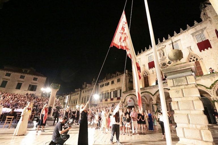 Na današnji dan 1950. otvorene su prve Dubrovačke ljetne igre