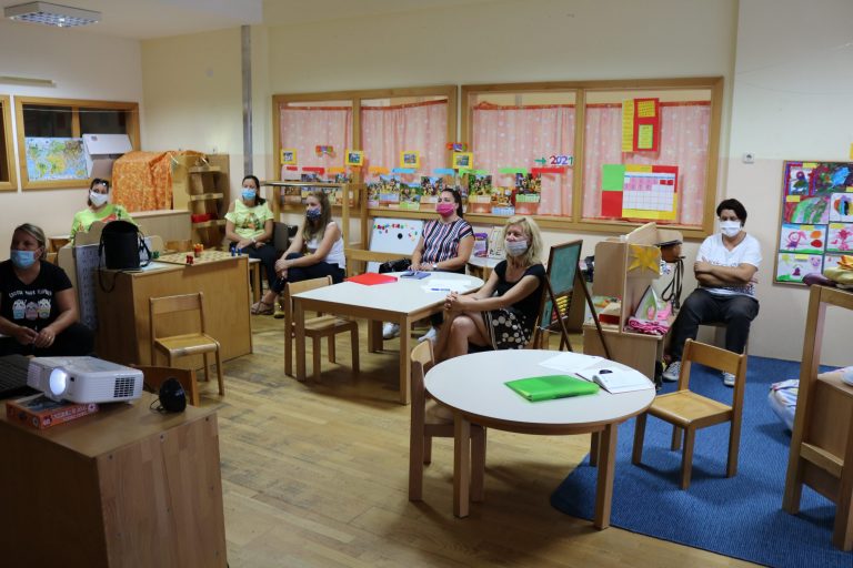 Deveti modul edukacije „Primjena terapeutske igre u vrtićkom okruženju“ održan on-line u Dječjem vrtiću Župa dubrovačka