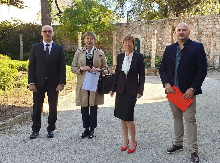 Zaklada Caboga Stiftung donacijama podržava rad radionice za drvo Sveučilišta u Dubrovniku