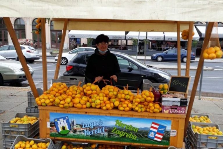 Proizvođači zadovoljni početkom Inicijative samostalnog plasmana mandarina na javnim površinama gradova i općina