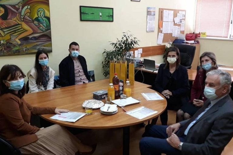 Župan Dobroslavić i ravnateljica DUNEA-e obišli Srednju poljoprivrednu i tehničku školu u Opuzenu