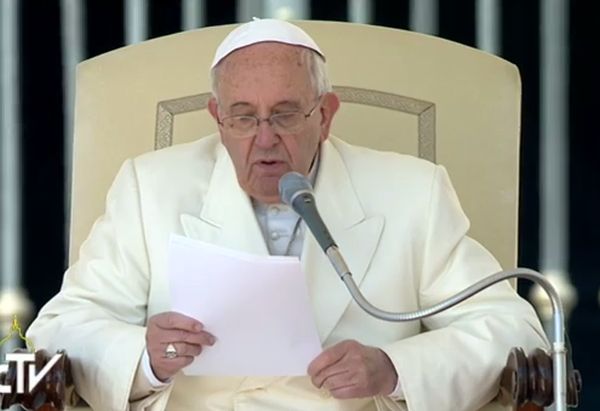 Papa Franjo pozvao sve ljude: neka Čista srijeda bude Dan posta i molitve za mir!