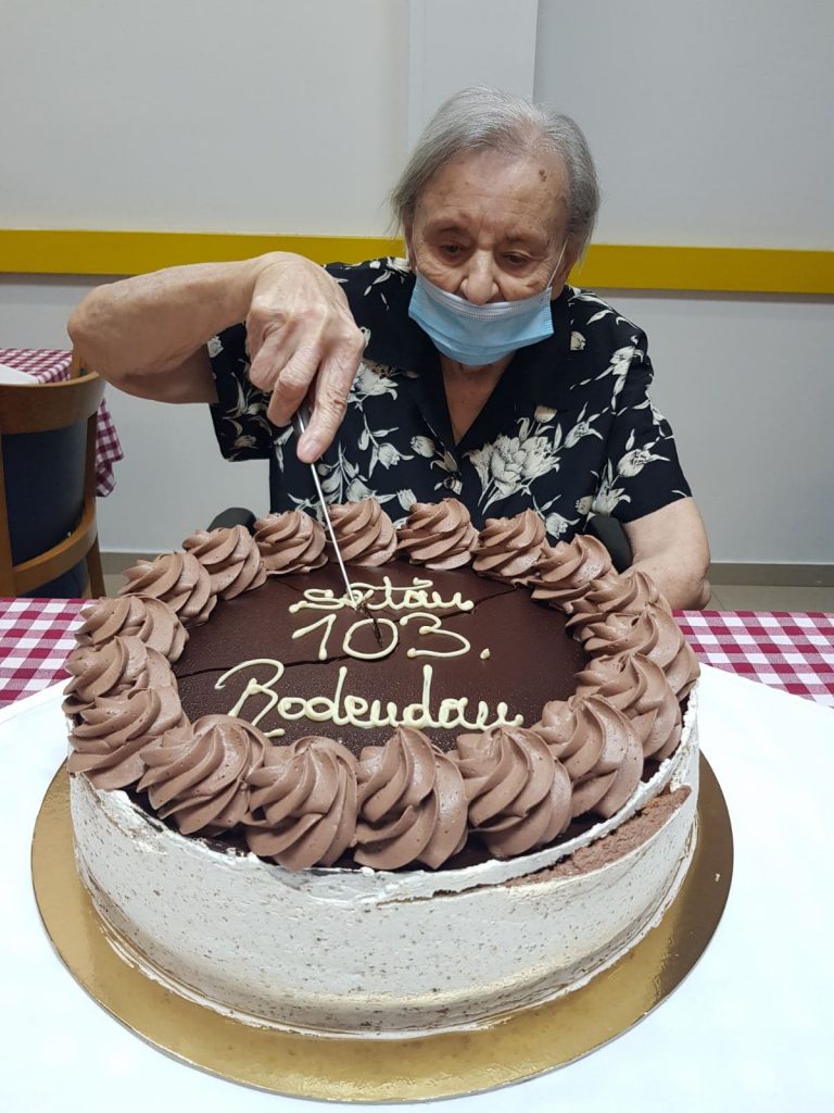ROĐENDAN U DOMU: gđa. Paula Banac slavi 103 godine života