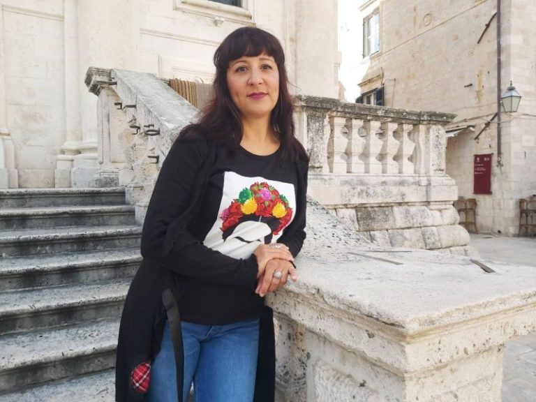 Kad ne pravi prirodnu kozmetiku, ne planinari i ne radi, Veronika Duda čita… i to puno