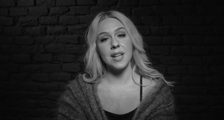 Župka Anya G izdala drugi singl/ “I’m not your home”