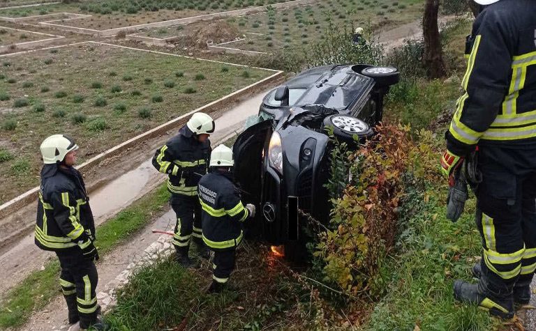 OPREZ VOZAČI: Automobil sletio s ceste u Čelopecima u Župi dubrovačkoj
