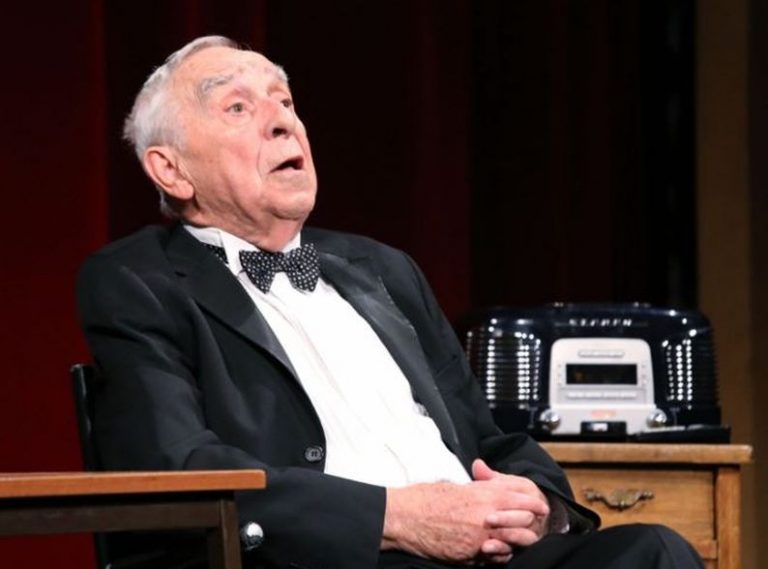 Preminuo je legendarni kazališni, filmski i televizijski glumac – Pero Kvrgić