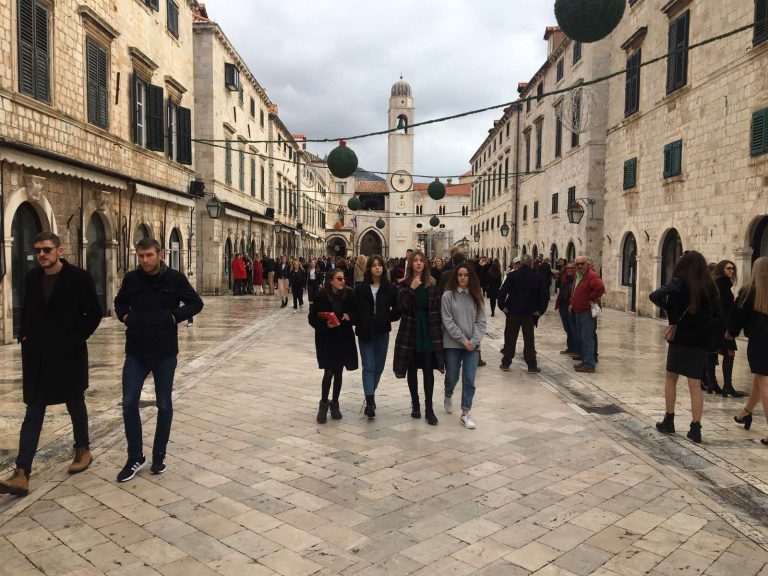 Hoće li se danas ispadati? Očekuje li nas za Badnji dan i Božić kiša ili bura?