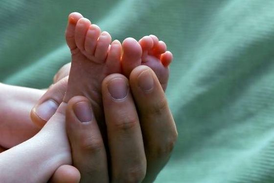 Prva beba u 2021. rođena u Sisku, obitelj je iz Petrinje