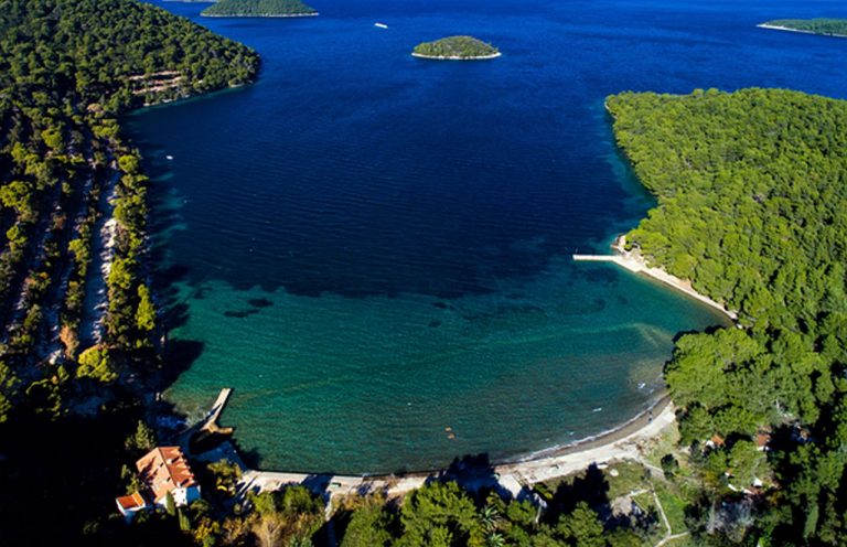 Javno izlaganje: na Jakljanu će se graditi hotel, nautičko sidrište, sportsko- rekreacijski sadržaji…