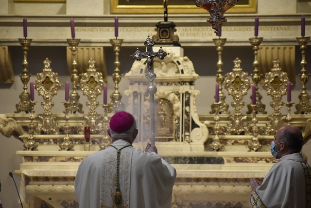 Mons. Mate Uzinić: sloboda je služenje u ljubavi