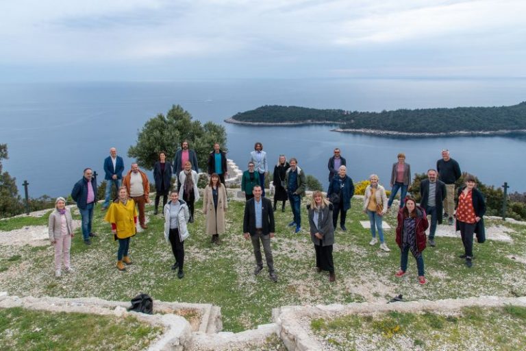 Srđevci o odlasku Đura Capora iz stranke: Mi se svoje braće ne odričemo!