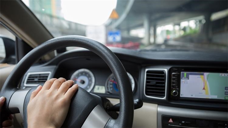 Pojačane aktivnosti u prometu za vikend – brzinu kretanja vozila prilagodite uvjetima na cesti