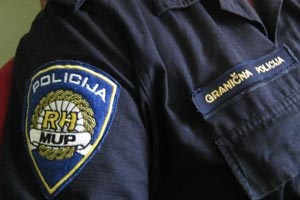 DOZNAJEMO Policija uhitila migrante u Gružu