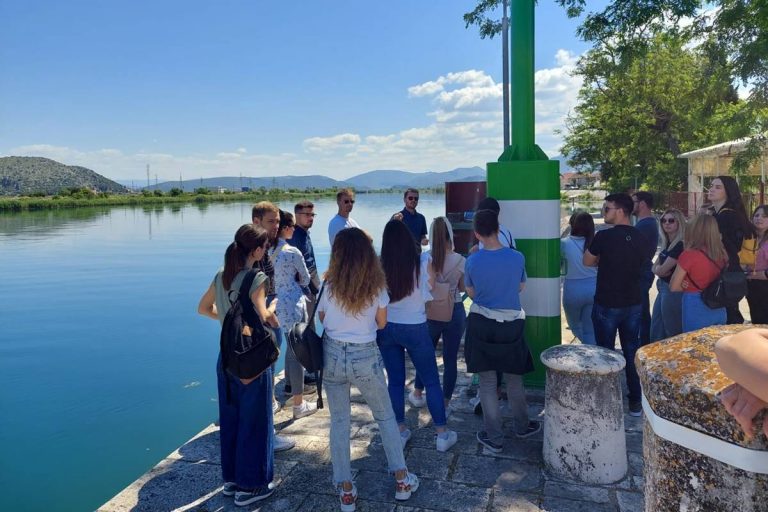 Studenti iz Splita posjetili dolinu Neretve i mjerne postaje u sklopu projekta MoST