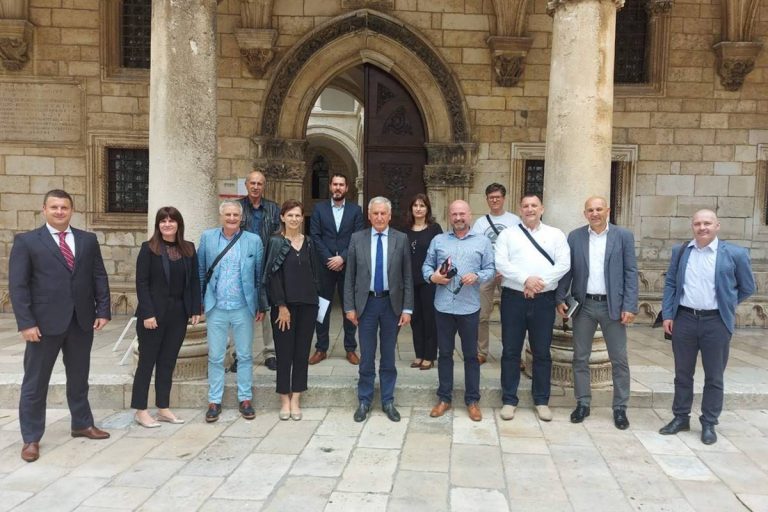 DOBROSLAVIĆ: Za uspješnu turističku sezonu nužna je dobra procijepljenost