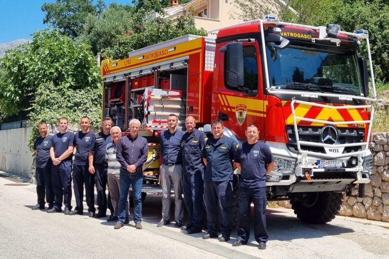 Vatrogasno vozilo financirano sredstvima EU fondova stiglo u Župu dubrovačku