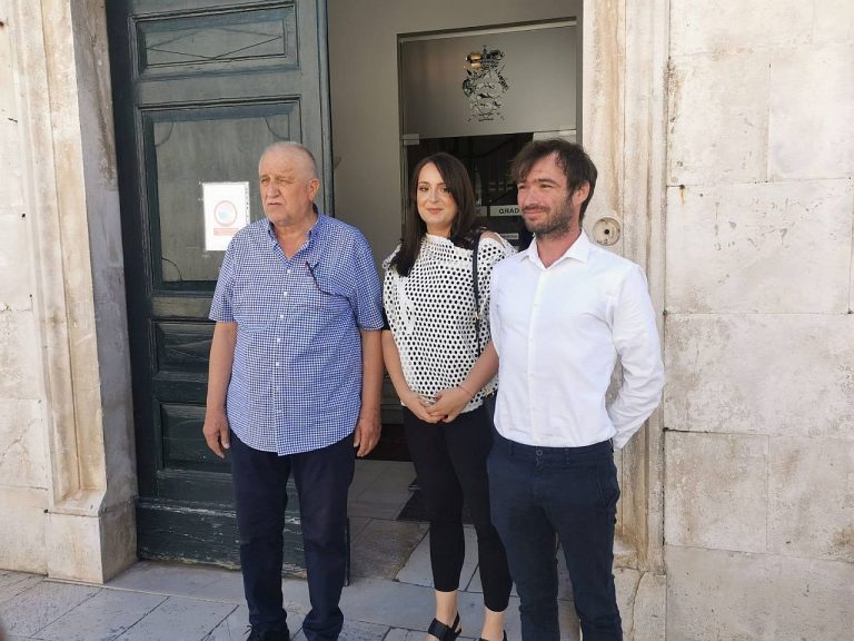 Slavica Grkeš i Jasmin Deraković uz Vićana predstavljat će DDS u Gradskom vijeću, Zrinku Raguž (HDZ)mijenjat će Katarina Doršner
