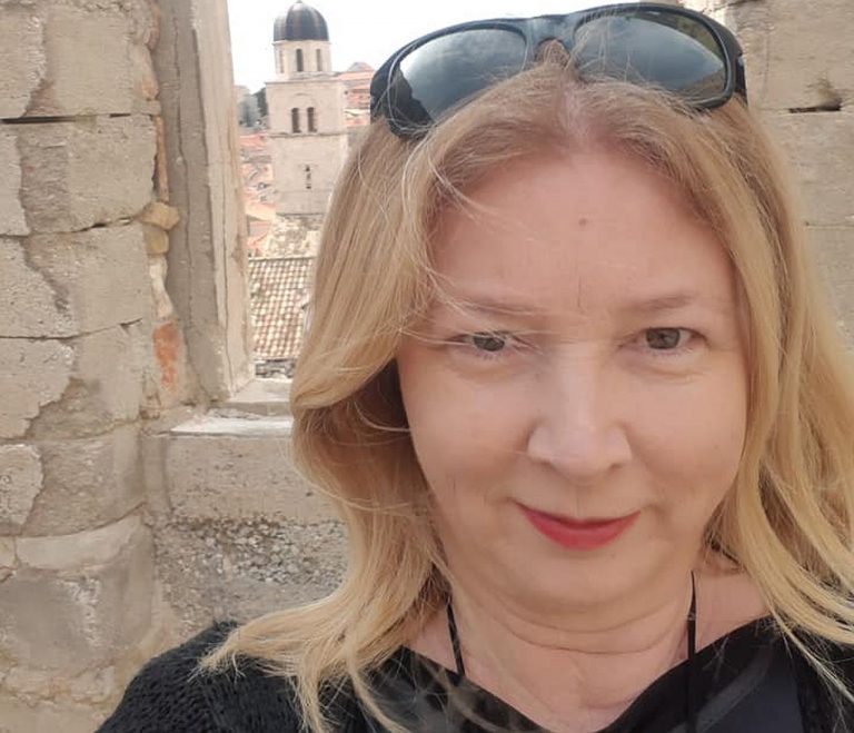 TUŽNA VIJEST: preminula je Adriana Tomašić, dugogodišnja urednica na Radio Dubrovniku