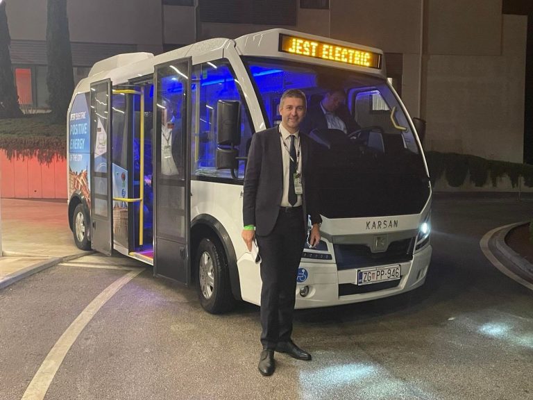 Uskoro u Dubrovniku na testnoj vožnji prvi električni mini autobus