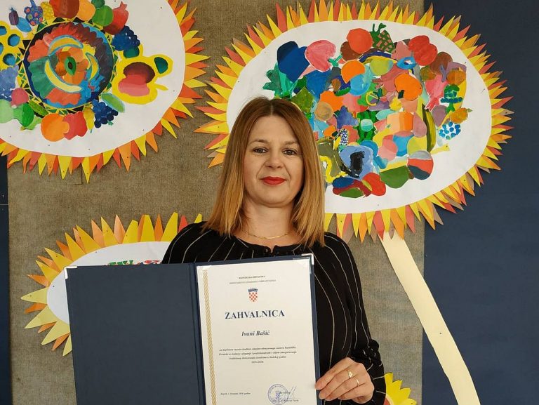 Najbolja učiteljica iz Opuzena – Ivana Bašić dobila još jedno priznanje za svoj rad