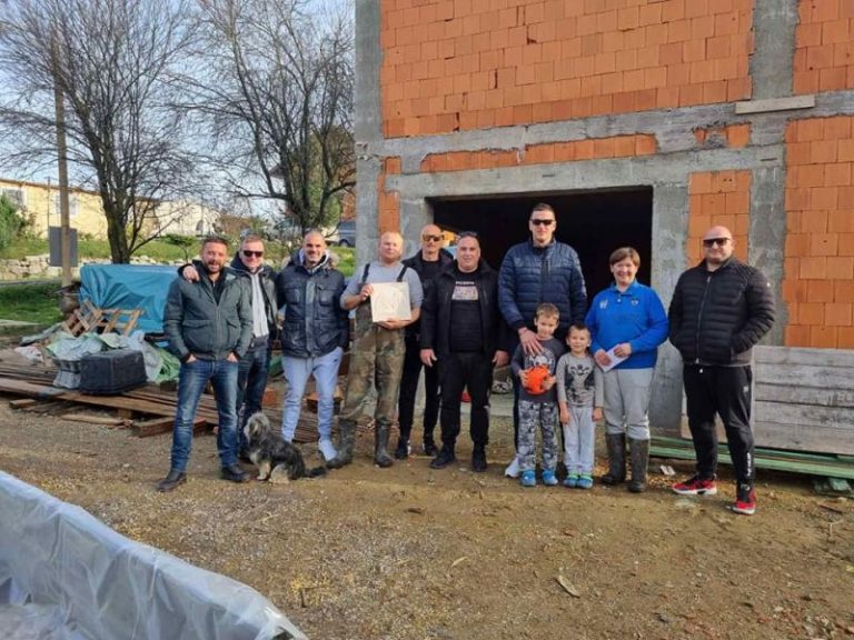 Linđovci prikupili preko 12 tisuća kuna za četiri obitelji iz Petrinje