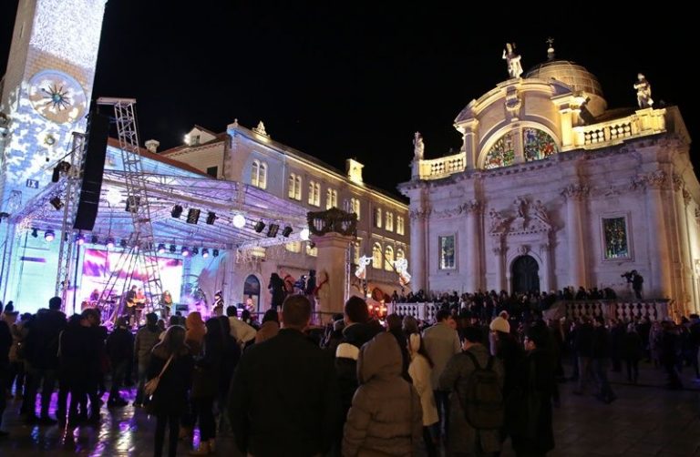 Za novogodišnju noć dodatne mjere osiguranja, Grad apelira na odgovorno ponašanje