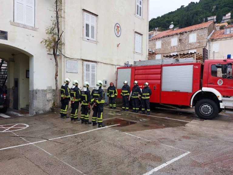 Svim vatrogascima čestitamo Dan njihovog zaštitnika