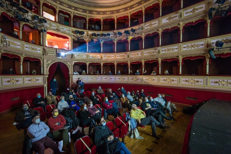 Hrvoje Ivanković je predstavio svoju vrijednu publikaciju, a onda je uslijedio film sniman u Dubrovniku prije 103 godine!