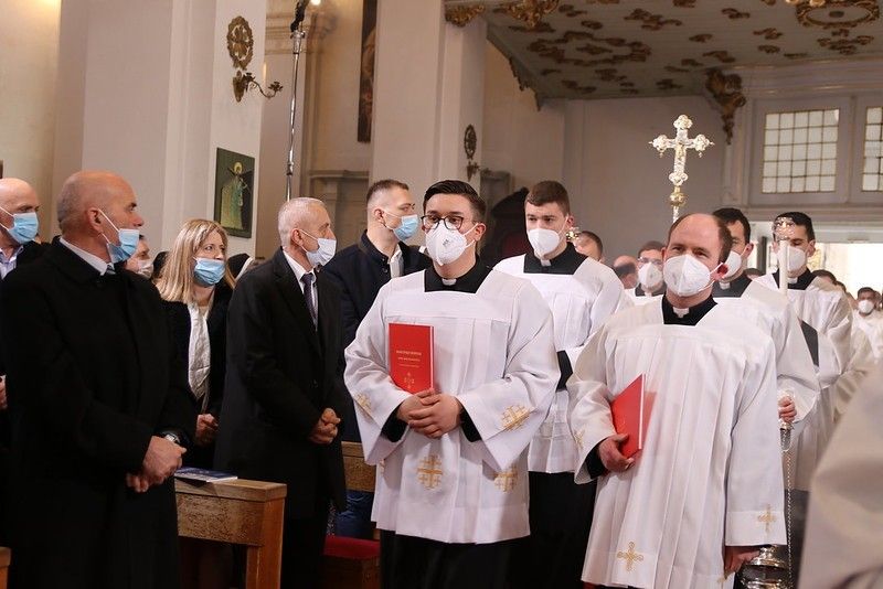 Ceremoniji ređenja biskupa Glasnovića prisustvovali predstavnici Grada Dubrovnika