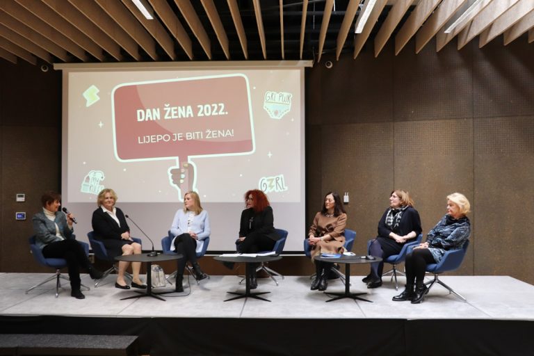 FOTO: Društvo ženama treba biti potpora u karijeri