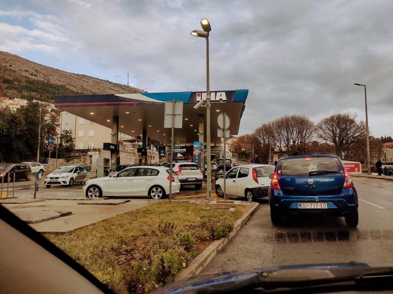 Nove cijene goriva: benzina poskupila za 3 lipe po litri dizel 22