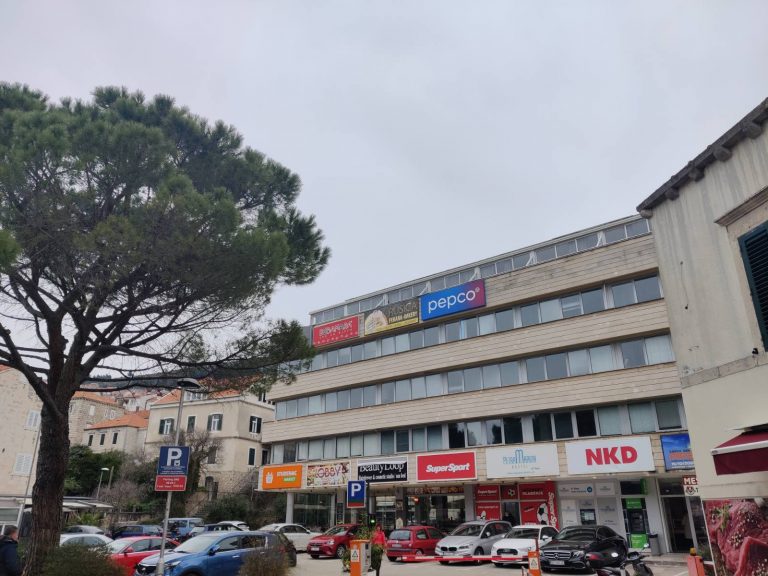 Robna kuća otvorila je svoja vrata prije 50 godina: Tad je bila najdraže i najljepše sjecište svih Dubrovčana
