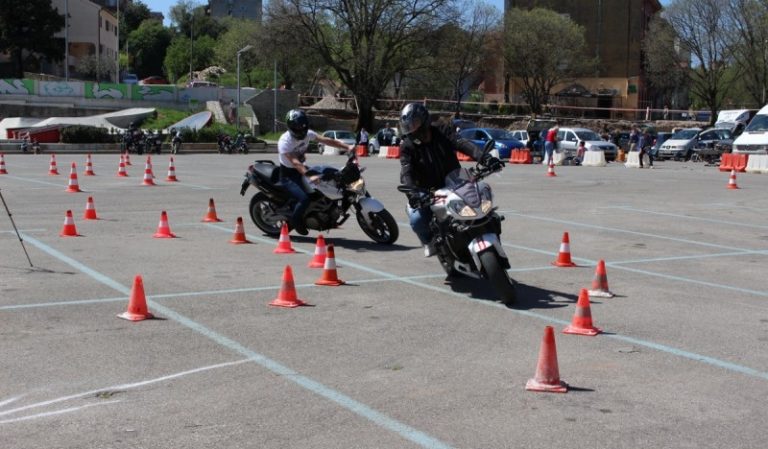 Nedavno ste položili vozački ili želite izbrusiti potrebne vještine? Dođite sutra popodne na poligon u Gospinom polju
