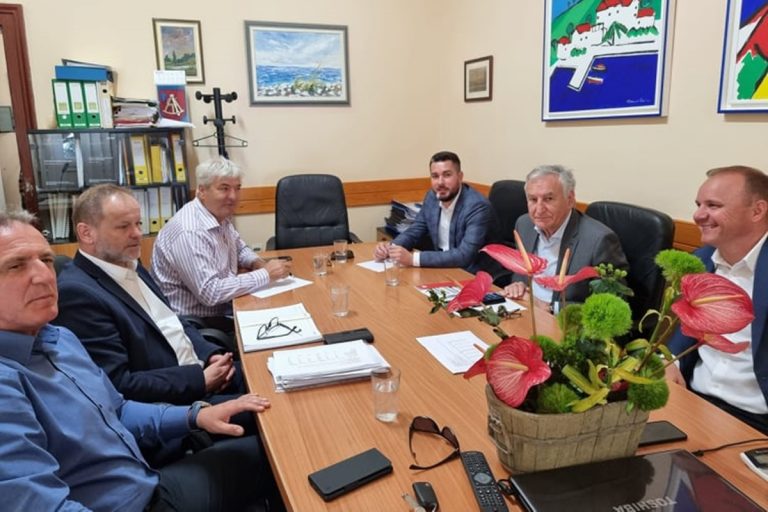 Župan Dobroslavić i zamjenik Cebalo u radnom posjetu Orebiću