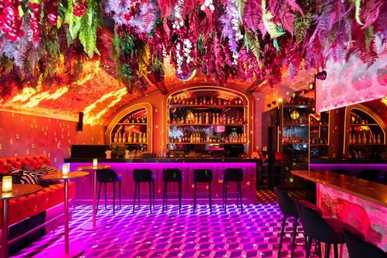 Zanima vas kako je uređen prvi dubrovački gay bar? Pogledajte!