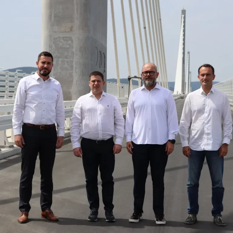 Pelješki most s dijelom pristupnih cesta u promet će biti pušten u drugoj polovici srpnja