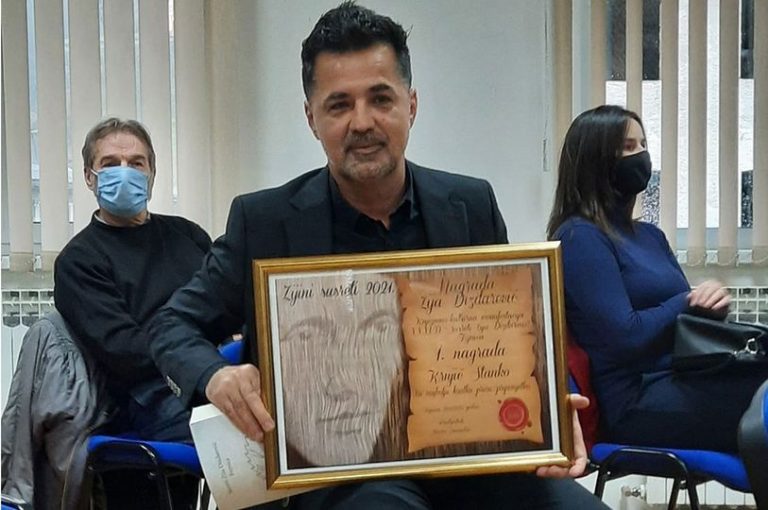 Pročitajte “Ostavljene” Stanka Krnjića – novog pisca na Ajfelovom mostu