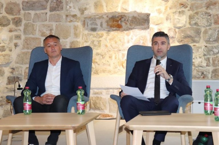 Gradonačelnik na konferenciji ”Volontiranje u sportu”: Volonteri su srce i duša Du Motiona