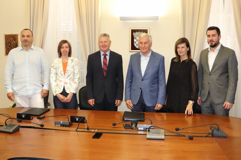 Potpisan ugovor vrijedan 8,2 milijuna kn za rekonstrukciju Akademisa Garište