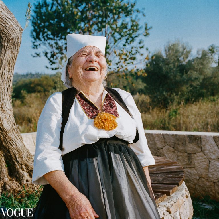 Inspirativna tete Luce Đuratović iz Vitaljine u 95.-oj postala lice iz Vogue-a
