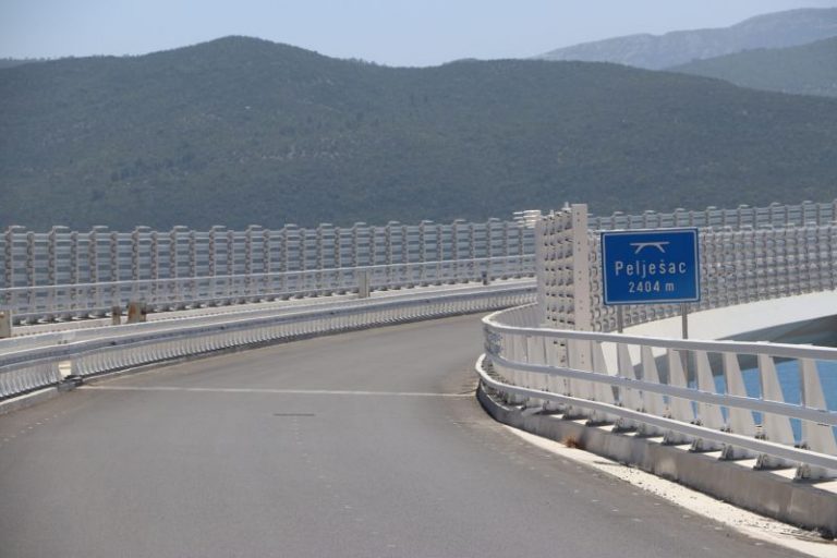 HAK objavio kome je sve zabranjeno kretanje Pelješkim mostom