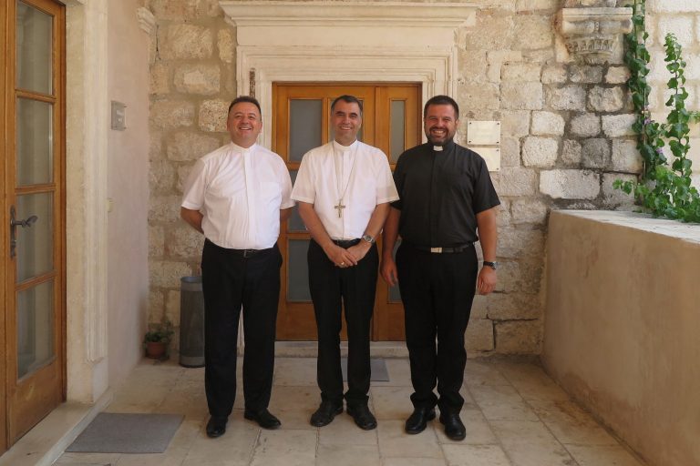 Mons. Pervan preuzeo službu rektora zborne crkve sv. Vlaha