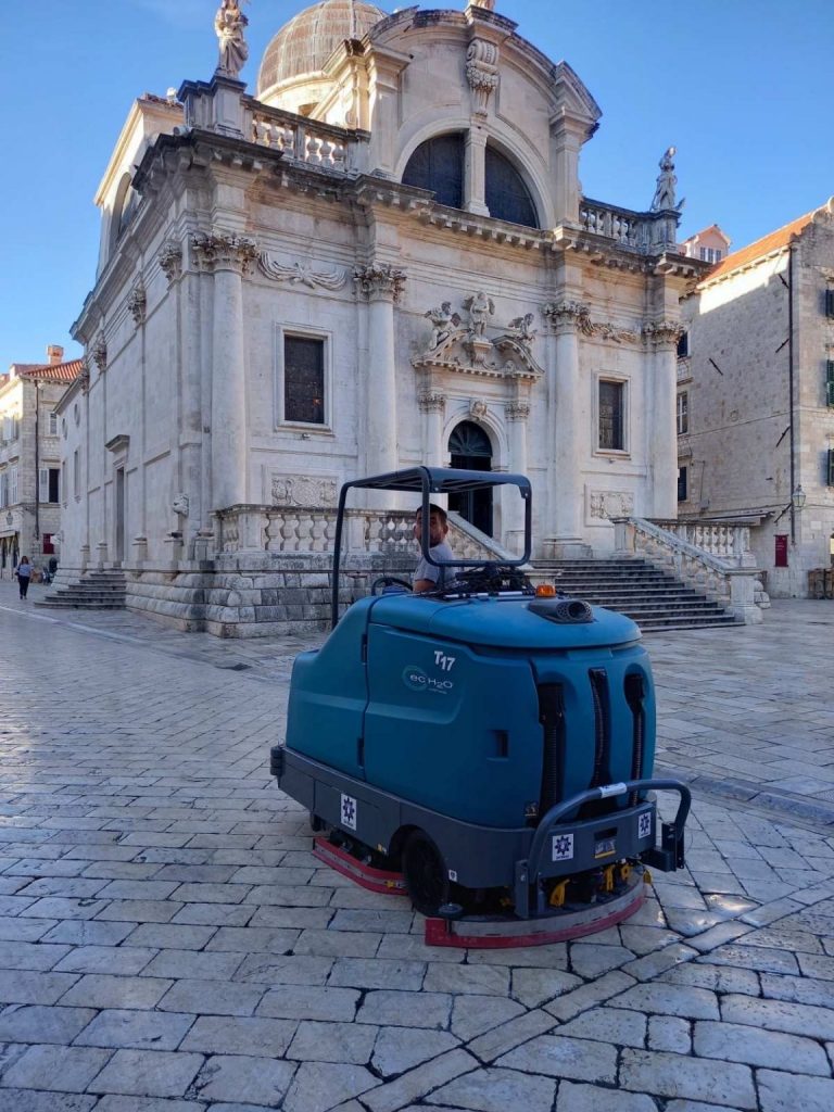 NATJEČAJ ZA POSAO Čistoća za ljepši grad treba – vas