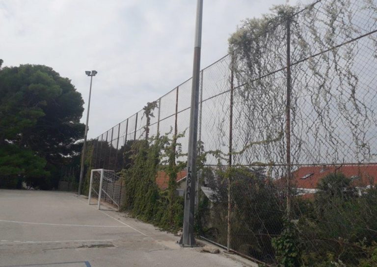 ZAMJENA ŠKOLSKE OGRADE vrijednost 136 tisuća kuna