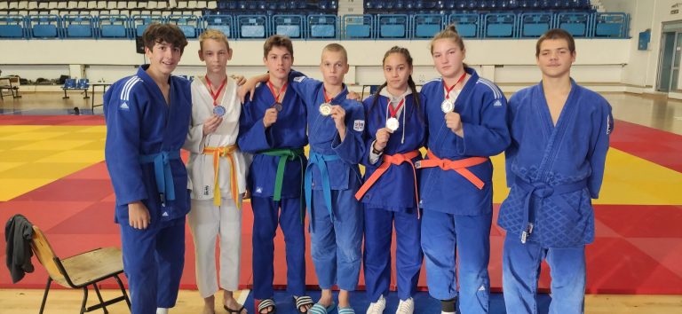 Mladi dubrovački judaši osvojili pet medalja na međunarodnom turniru Nikšiću