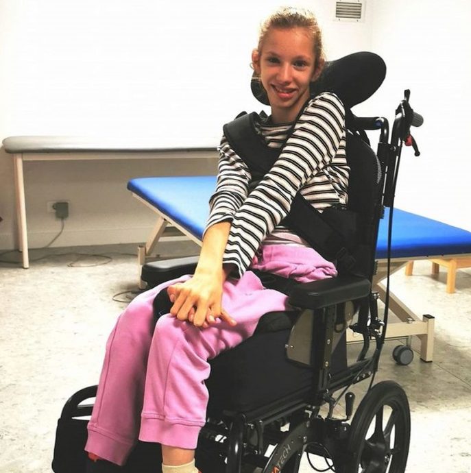 Tata koji je nosio križ na Hvaru za svoju kćer: umorio sam se od sustava koji nimalo ne suosjeća s djecom u invalidskim kolicima