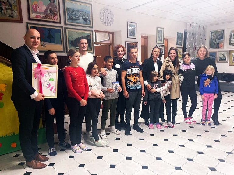 Delegacija Grada posjetila Dom Sveta Ana u Vinkovcima