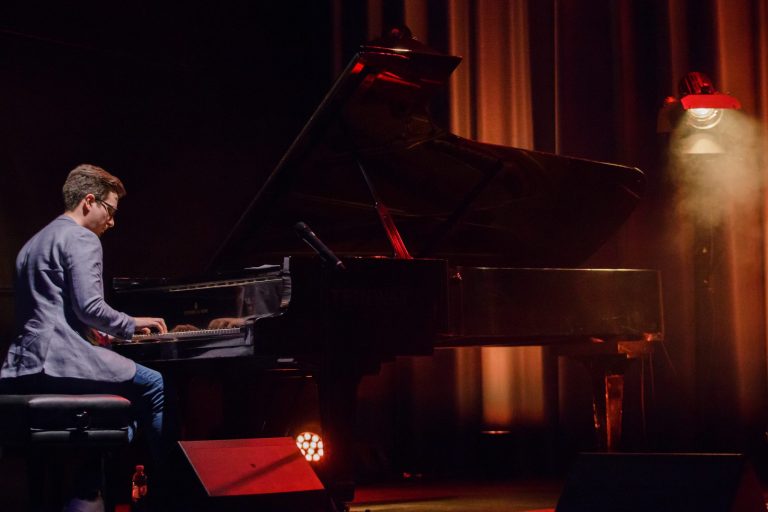 Dubrovčanin Petar Ćulibrk je osvojio Porin za Najbolju skladbu jazz glazbe